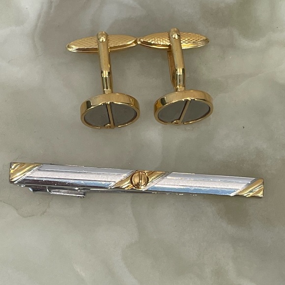 Dunhill d Logo Gold Tone Cuff Links & tie pin tie clip